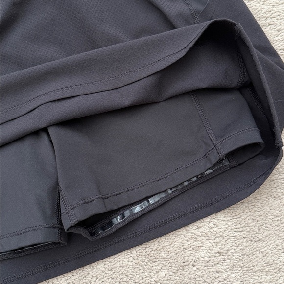 Athleta Action Skort in Dobby 14.5” - Picture 4 of 4